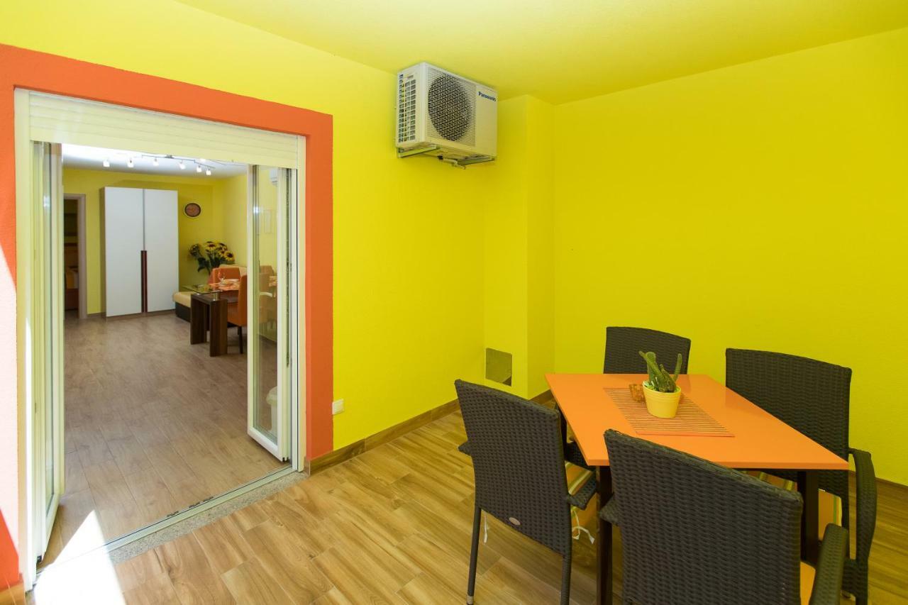 קריקווניצה Apartments Maslina מראה חיצוני תמונה